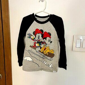Baby Gap Mickey and Minnie Winter Long-Sleeve Shirt Size 5 years
